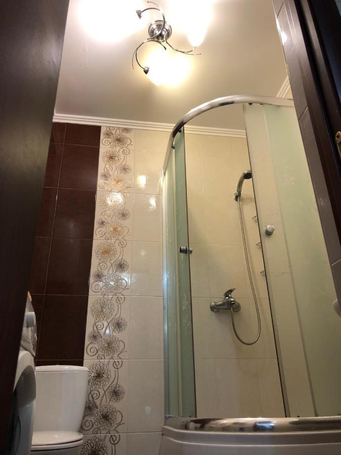 Ferienwohnung Cosy Flat Kiew Exterior foto