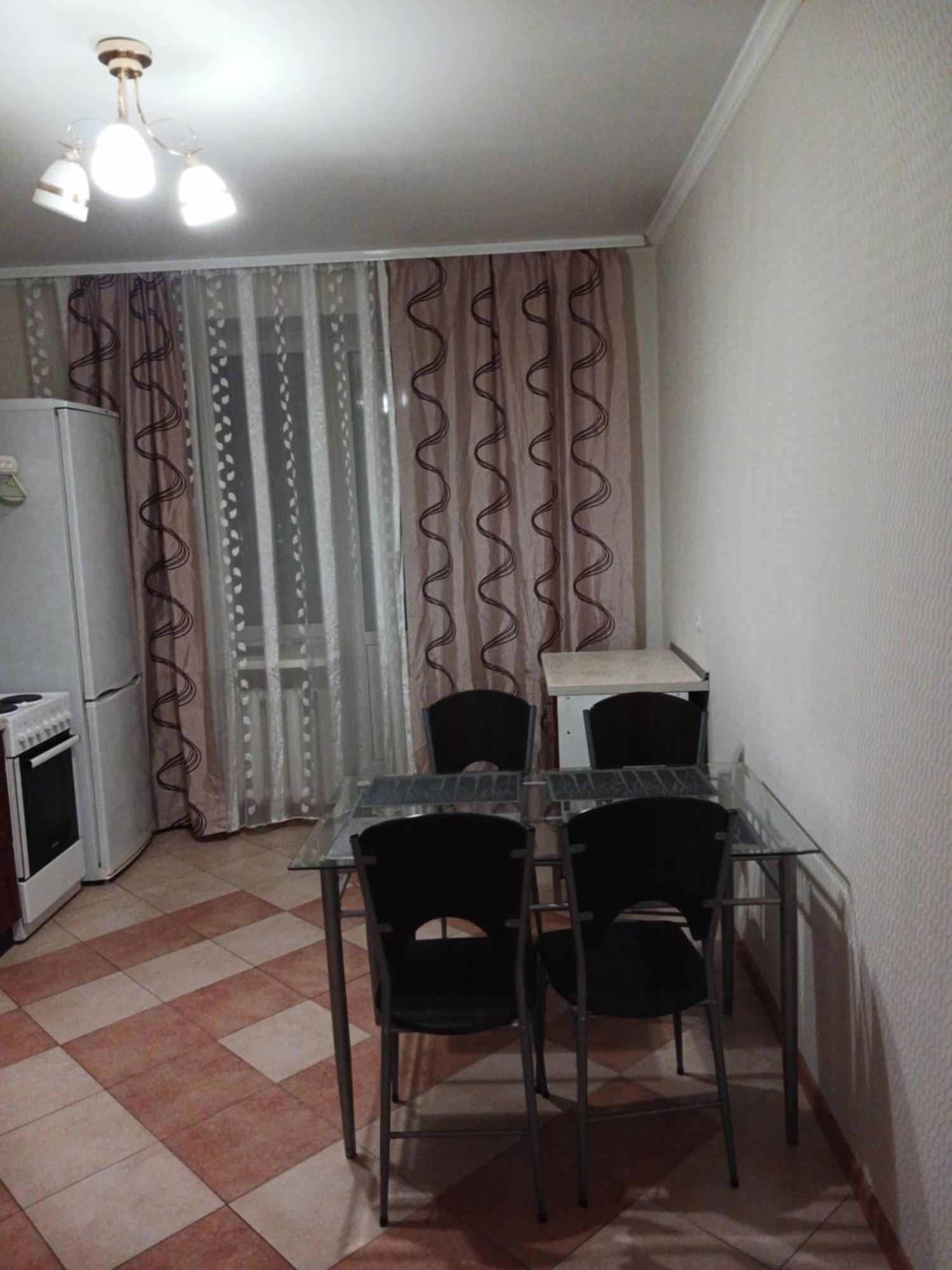 Ferienwohnung Cosy Flat Kiew Exterior foto